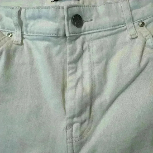 Crisp White jeans Sz 12 - Picture 3 of 7